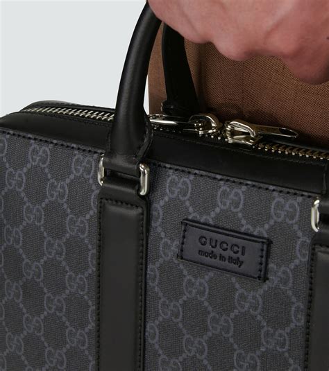 gucci gg supreme canvas briefcase|gucci ophidia 3 zipper bag.